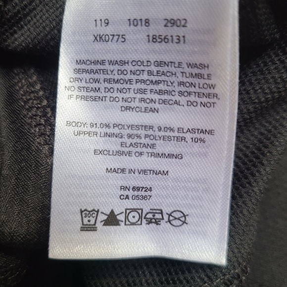 COLUMBIA Omni-Shield Cropped Hiking Pants - Picture 14 of 15